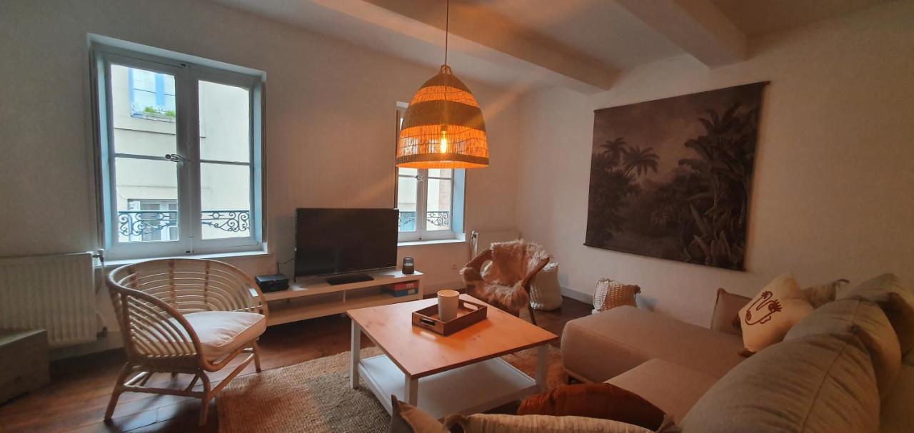 Santocha : Appartement En Plein Coeur De Ville ! Carcassonne Esterno foto